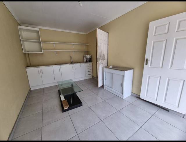 3 BEDROOM HOUSE FOR SALE IN GENL ALBERTS PARK